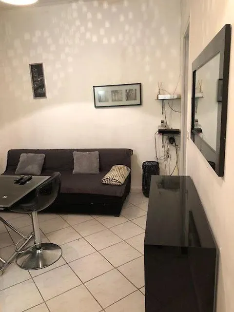 Appartement Paris 11E contacts
